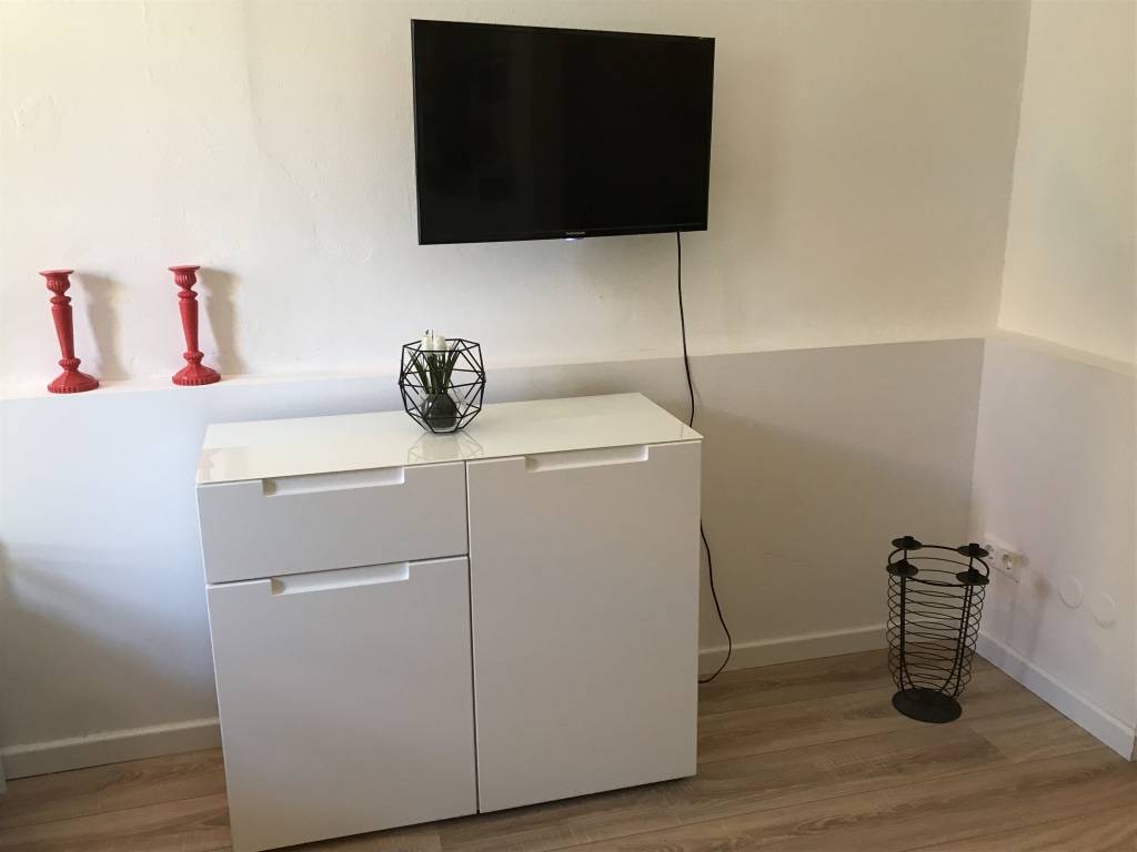 Miete 1 Zimmer Wohnung Bremen | Ganze Wohnung | Bremen | Zentrales, helles und modernes Apartement | Hominext