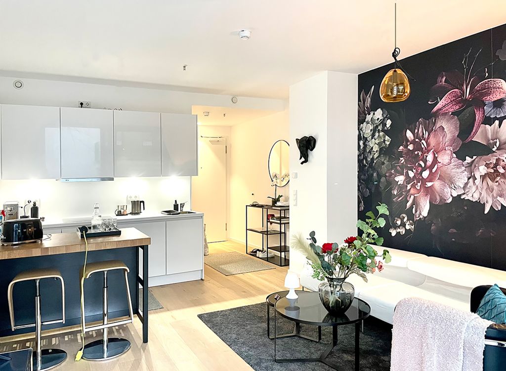 Rent 1 room apartment Frankfurt am Main | Entire place | Frankfurt am Main | Luxury apartment, concierge, gym, rooftop incl. | Hominext