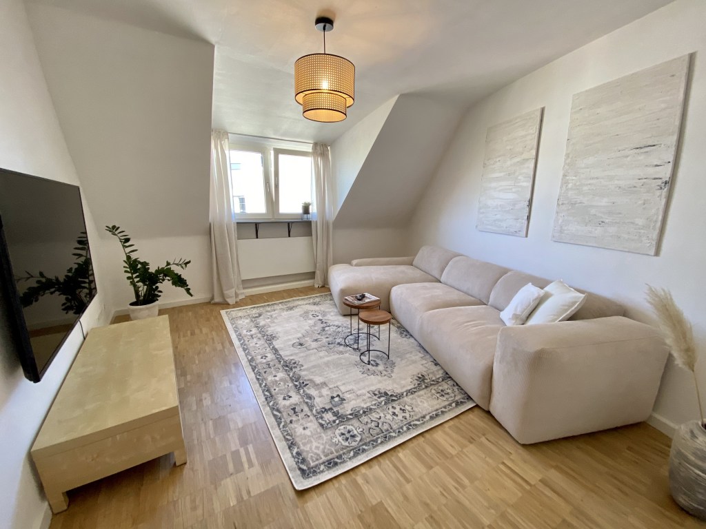 Miete 1 Zimmer Wohnung Düsseldorf | Ganze Wohnung | Düsseldorf | Moderne & Stilvolle Wohnung am Medienhafen | Hominext