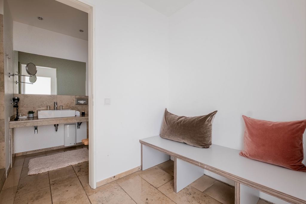 Miete 1 Zimmer Wohnung Düsseldorf | Ganze Wohnung | Düsseldorf | Gehobenes Apartment in mitten Düsseldorfs | Hominext