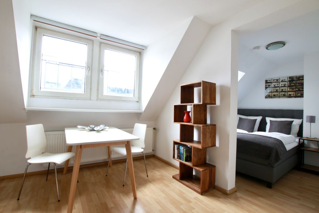 Miete 1 Zimmer Wohnung Köln | Ganze Wohnung | Köln | Schickes Studio Apartment im beliebten Belgischen Viertel | Hominext