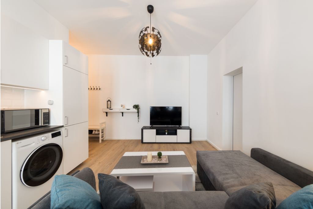 Miete 1 Zimmer Wohnung Berlin | Ganze Wohnung | Berlin | Apartment 1-Schlafzimmer + Arbeitszimmer + Küche | Berlin Gesundbrunnen | Hominext