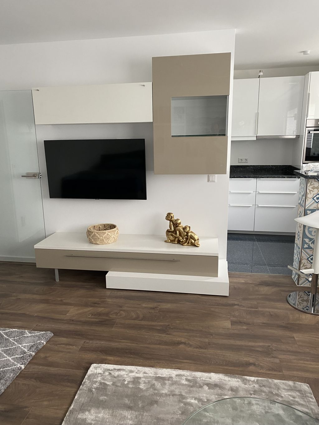 Rent 1 room apartment Essen | Entire place | Essen | Stilvolles & häusliches Studio Apartment in Essen | Hominext