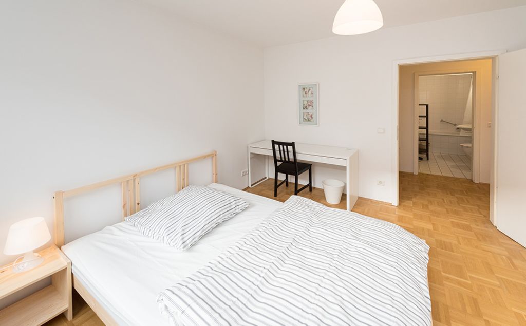 Rent 3 rooms apartment München | Studio | München | Privatzimmer in Nymphenburg, München | Hominext