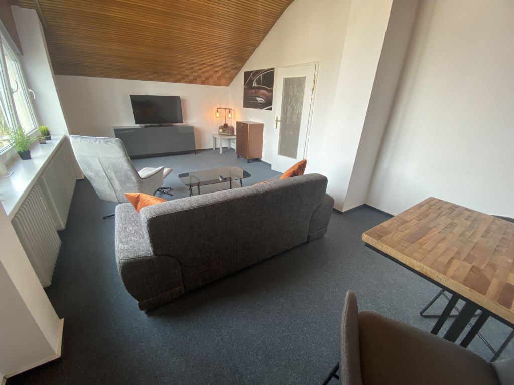 Rent 1 room apartment Sindelfingen | Entire place | Sindelfingen | Möbliertes 2 Zimmer Apartment mit Reinigungsservice | Hominext