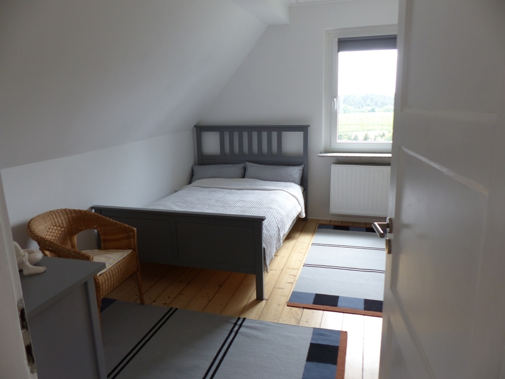 Rent 1 room apartment Burscheid | Entire place | Burscheid | Helle moderne Zweizimmerwohnung im Grünen | Hominext