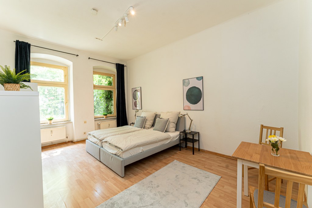 Miete 3 Zimmer Wohnung Berlin | Ganze Wohnung | Berlin | Geräumiges Apartment in zentraler Lage | Hominext