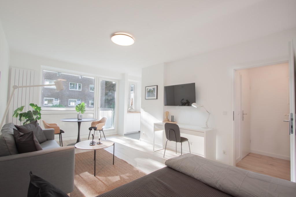 Miete 1 Zimmer Wohnung Düsseldorf | Ganze Wohnung | Düsseldorf | *****charmante Wohlfühlwohnung mit Sonnenbalkon & Garten - Erstbezug nach Sanierung***** | Hominext