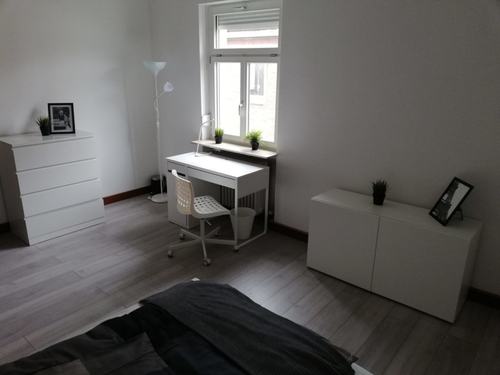 Miete 2 Zimmer Wohnung Baden-Baden | Ganze Wohnung | Baden-Baden | Exklusiv: WG-Konzept mit 2 Schlafzimmer Wohnung im Herzen Baden-Baden | Hominext