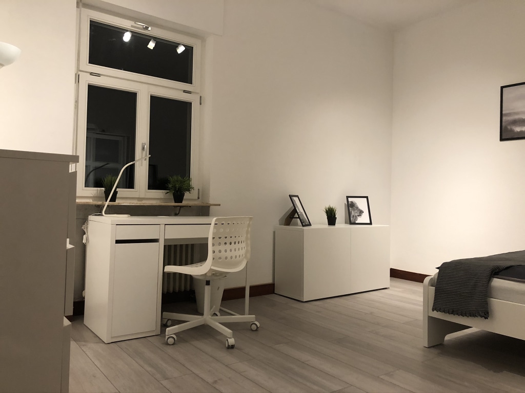 Miete 2 Zimmer Wohnung Baden-Baden | Ganze Wohnung | Baden-Baden | Exklusiv: WG-Konzept mit 2 Schlafzimmer Wohnung im Herzen Baden-Baden | Hominext