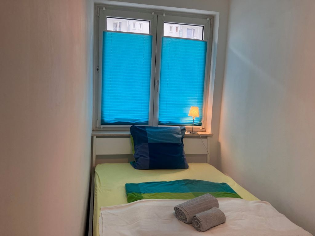 Miete 1 Zimmer Wohnung Hamburg | Ganze Wohnung | Hamburg | Frisch renovierte und zentrale Wohnung Hamburg- U2/4 Burgstr | Hominext