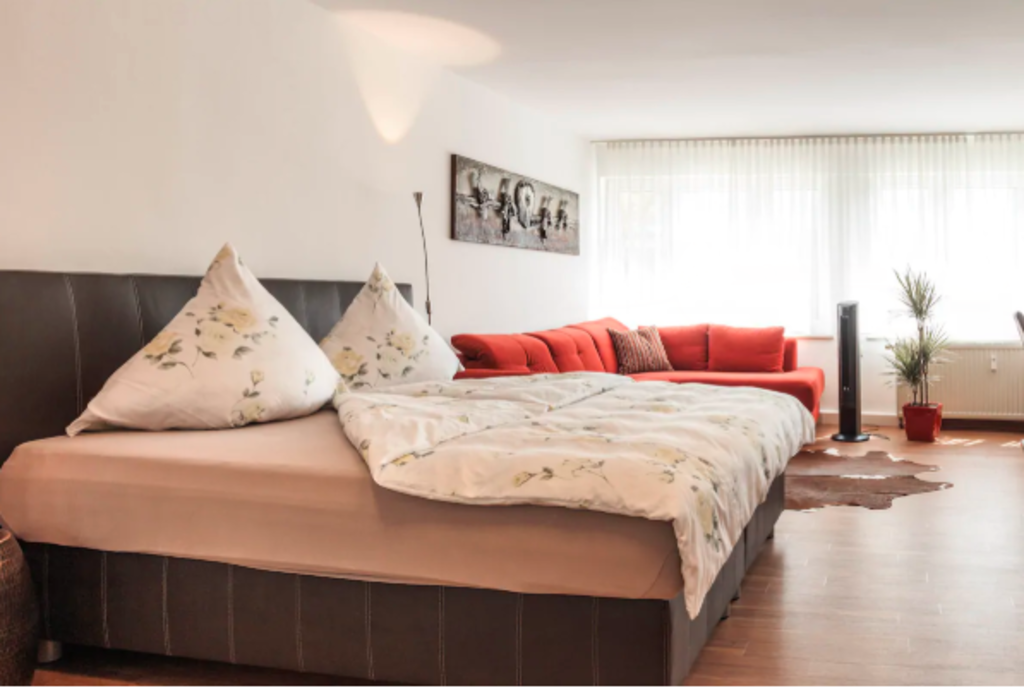 Miete 1 Zimmer Wohnung Friedrichshafen | Ganze Wohnung | Friedrichshafen | Gemütliches und luxuriöses Studio | Hominext