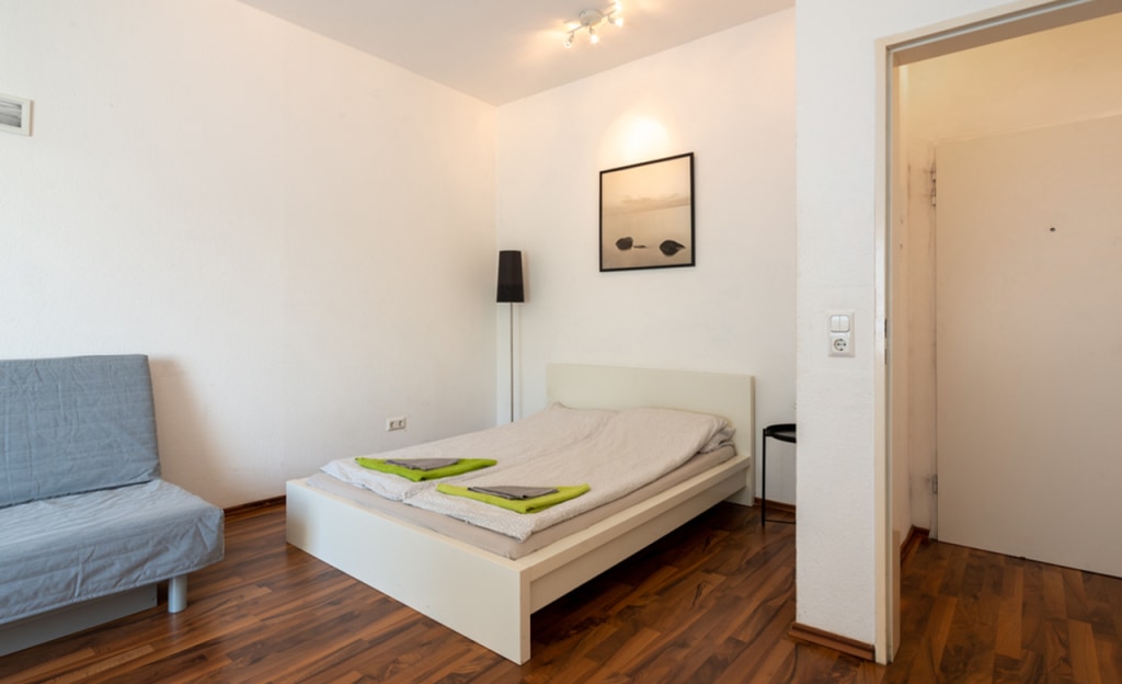 Rent 1 room apartment Dortmund | Entire place | Dortmund | Studio Apartment Grey | Hominext