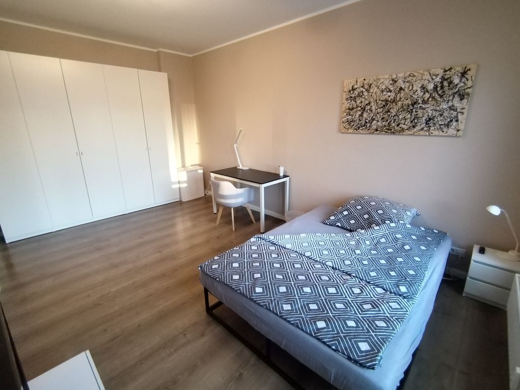 Miete 1 Zimmer Wohnung Berlin | Ganze Wohnung | Berlin | Sonniges Apartment in Ku’damm-Nähe mit opt. Tiefgaragenstellplatz | Hominext