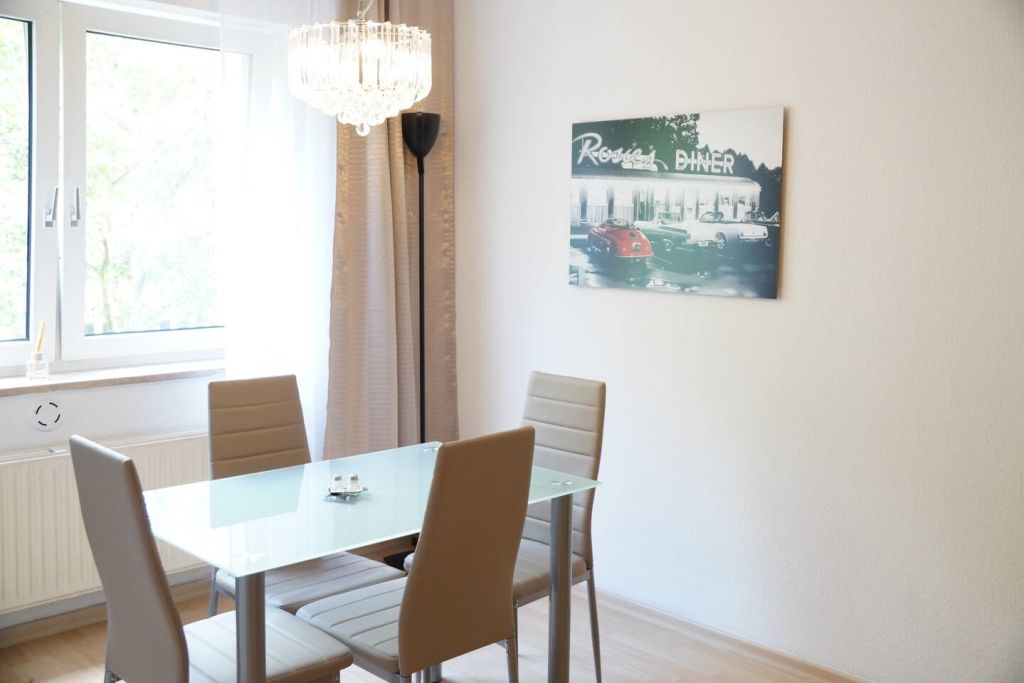 Miete 1 Zimmer Wohnung Düsseldorf | Ganze Wohnung | Düsseldorf | Wunderschönes und großartiges Loft in lebendiger Straße, Düsseldorf | Hominext