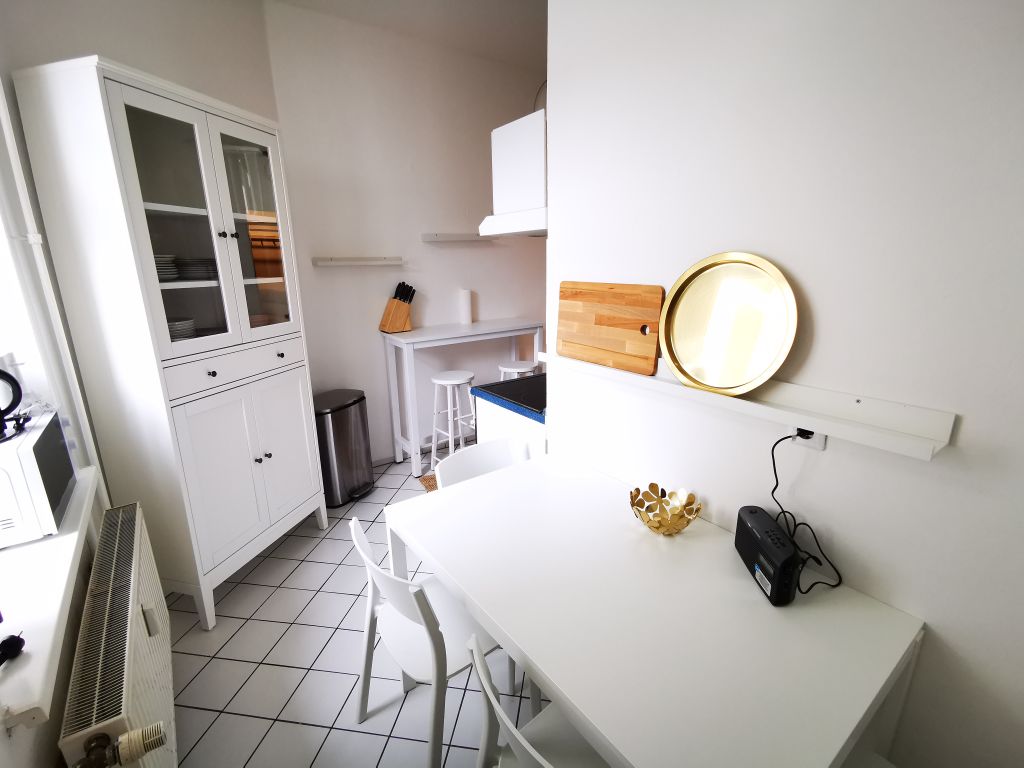 Miete 2 Zimmer Wohnung Berlin | Ganze Wohnung | Berlin | Hausburg 2.OG li Balkon | Hominext