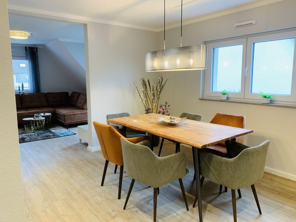 Rent 2 rooms apartment Rheinstetten | Entire place | Rheinstetten | Stylische Maisonettewohnung in hervorragender Lage | Hominext