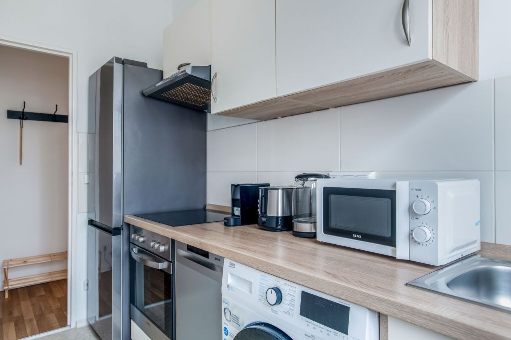 Rent 1 room apartment Berlin | Entire place | Berlin | Charmante 1,5 Zimmer Wohnung in ruhiger Lage nur wenige Minuten vom  Kurfürstendamm entfernt. | Hominext