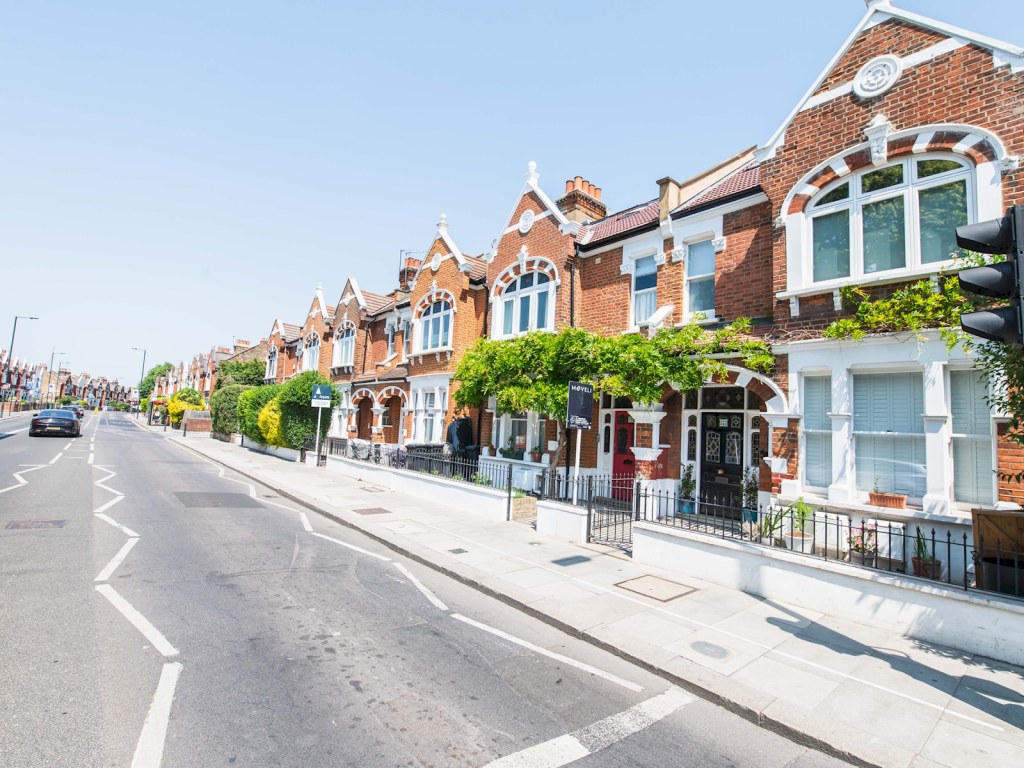 Fulham Palace Road