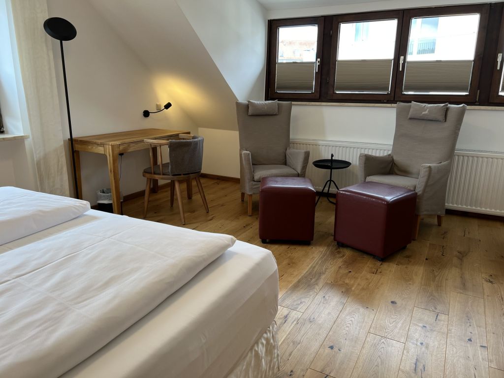 Rent 1 room apartment Parsberg | Entire place | Parsberg | Familienapartment | Hominext