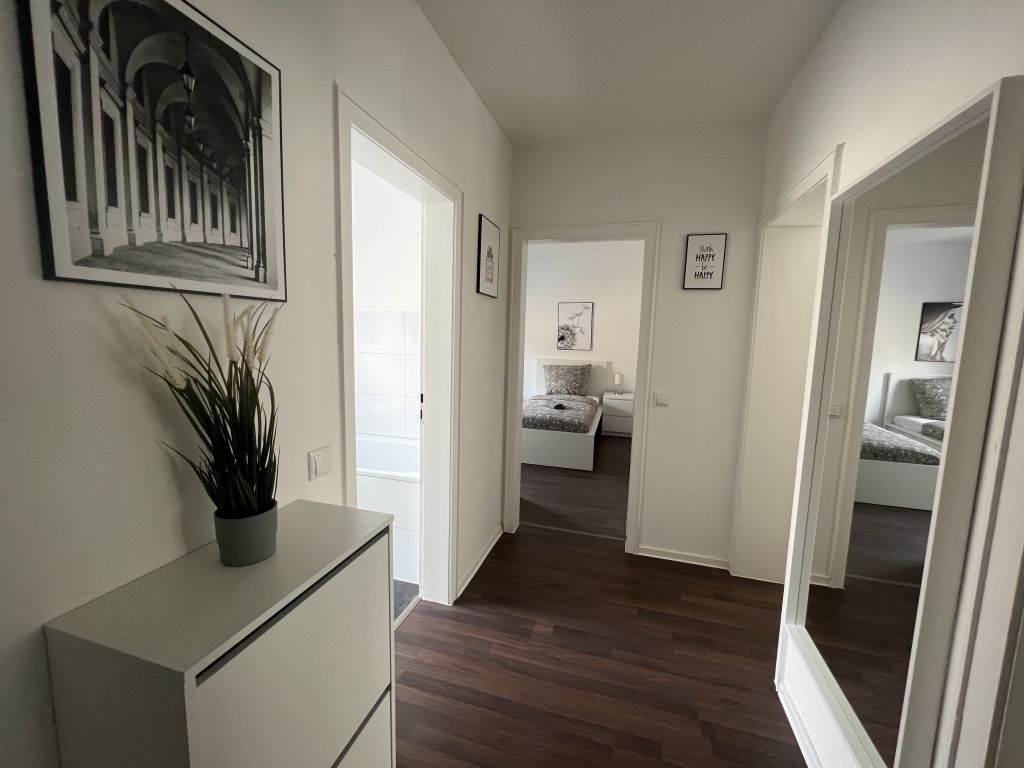 Miete 2 Zimmer Wohnung Köln | Ganze Wohnung | Köln | Design Wohnung in Köln Deutz für 4 Personen | Hominext