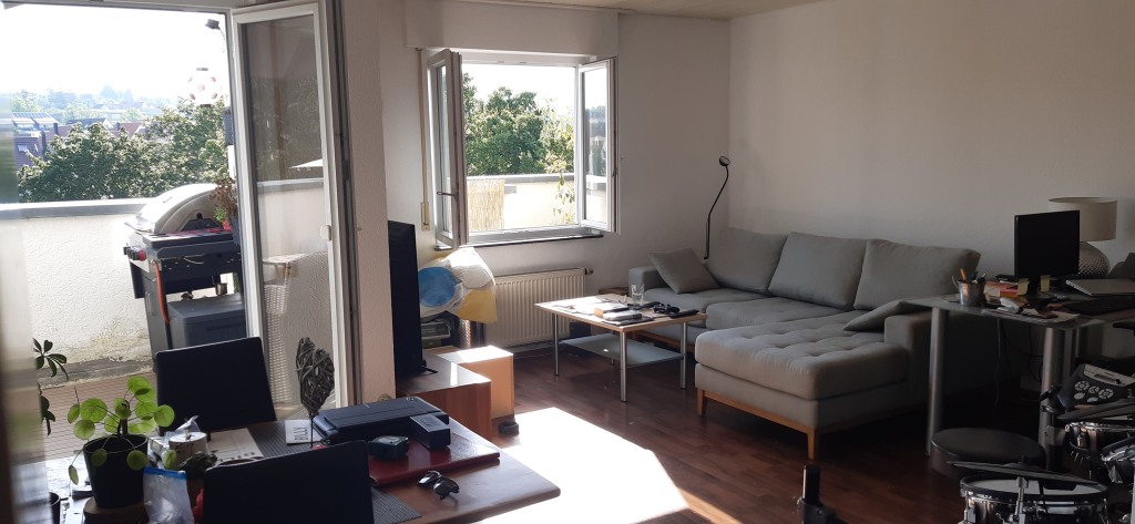 Rent 1 room apartment Stuttgart | Entire place | Stuttgart | Wohnen mit Penthousefeeling und Weitsicht! | Hominext