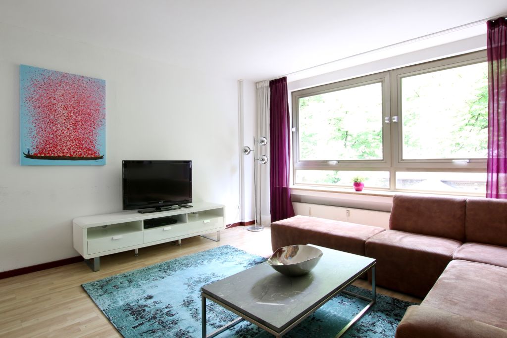 Rent 1 room apartment Köln | Entire place | Köln | Schicke Wohnung in bester Lage | Hominext