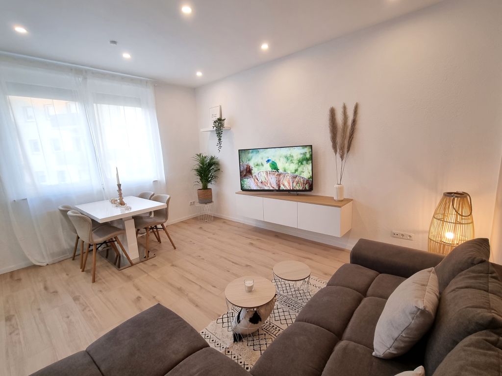 Rent 2 rooms apartment Essen | Entire place | Essen | Boho Home -liebevoll vollausgestatte 3ZKB in Uniklink-Nähe mit Gartennutzung | Hominext