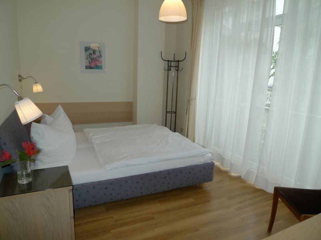 Rent 1 room apartment Dresden | Entire place | Dresden | Moderne 2,5-Zimmer-Stadtwohnung in Dresden-Striesen | Hominext