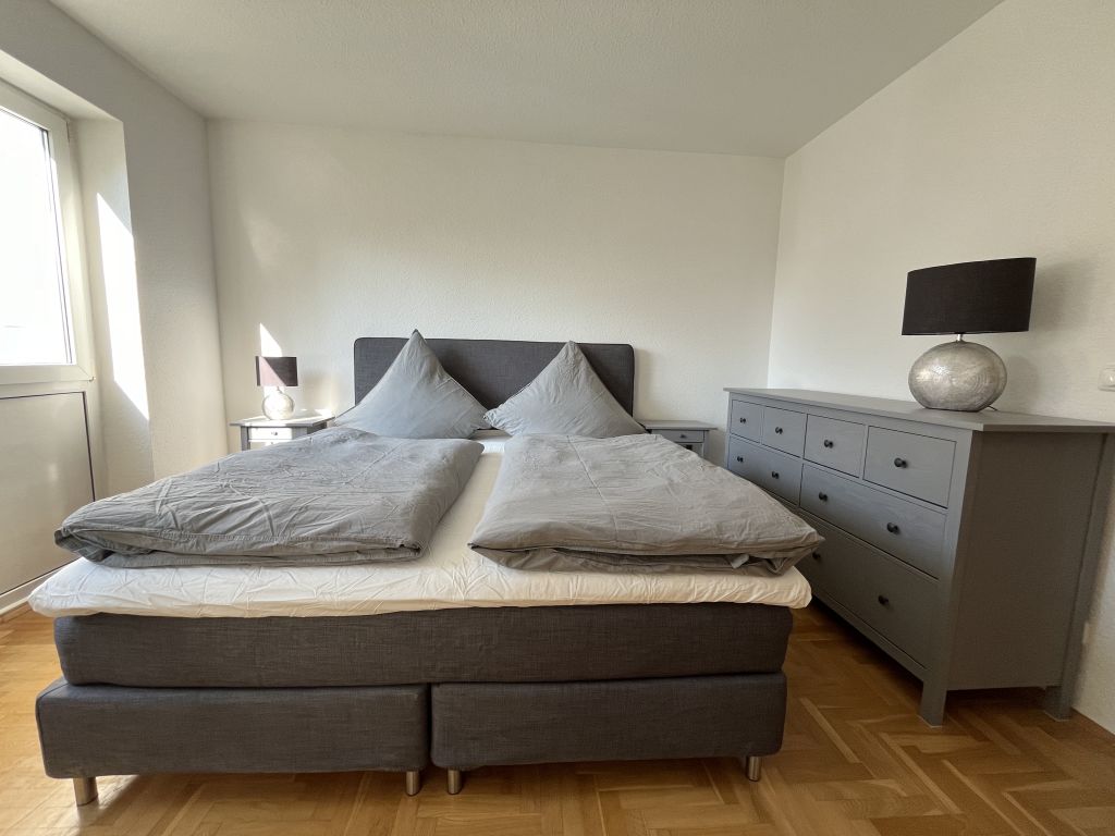 Miete 2 Zimmer Wohnung Köln | Ganze Wohnung | Köln | Lichtdurchflutete und frisch renovierte 3-Zimmer-Wohnung im Kölner Süden mit perfekter Anbindung | Hominext