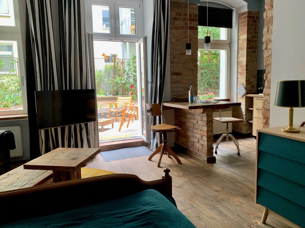 Miete 1 Zimmer Wohnung Berlin | Ganze Wohnung | Berlin | Gemütliches Studio mit kl. Terrasse im EG | Hominext