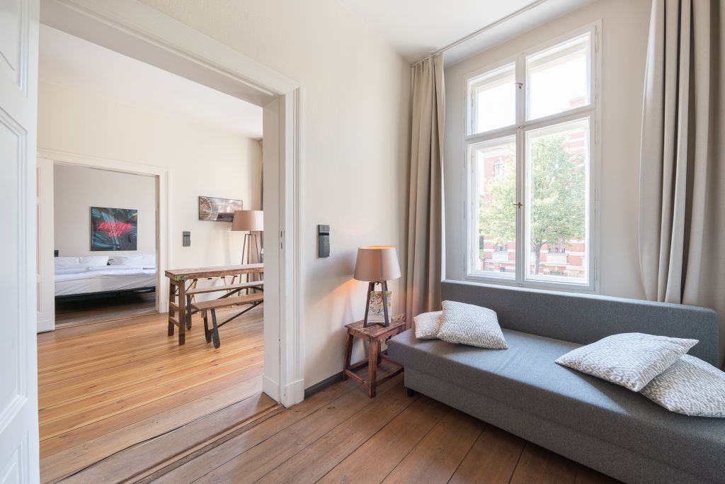 Miete 2 Zimmer Wohnung Potsdam | Ganze Wohnung | Potsdam | Kleine Suite mit historischen Zimmer | Hominext