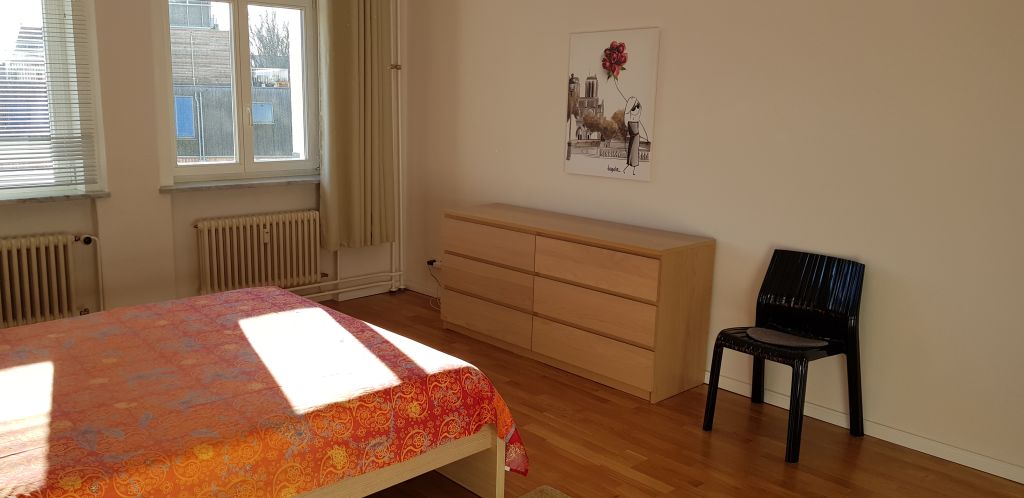 Rent 1 room apartment Berlin | Entire place | Berlin | Sonnige und geräumige Wohnung, ausgezeichnete Lage | Hominext