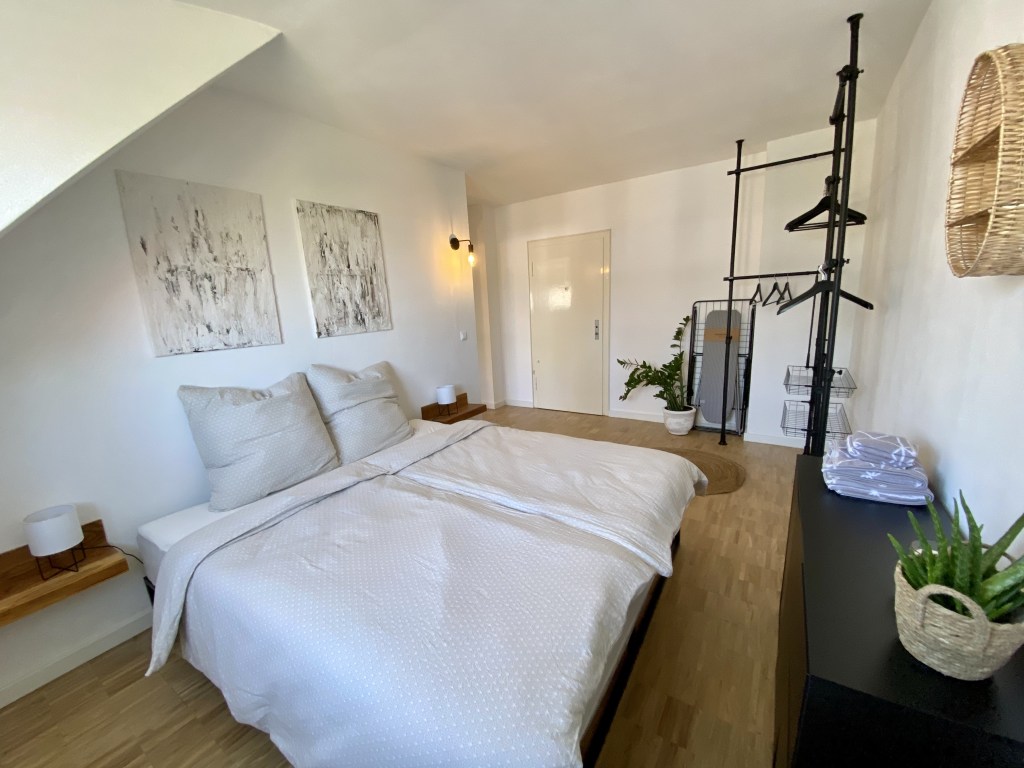 Miete 1 Zimmer Wohnung Düsseldorf | Ganze Wohnung | Düsseldorf | Moderne & Stilvolle Wohnung am Medienhafen | Hominext