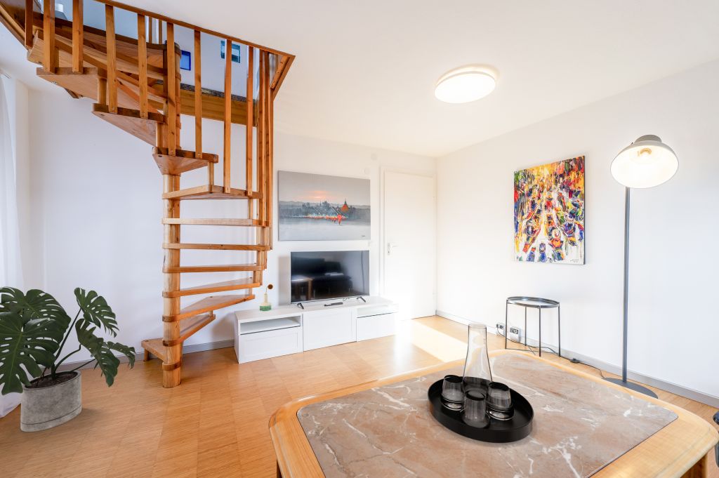 Miete 2 Zimmer Wohnung Böblingen | Ganze Wohnung | Böblingen | Exclusive 3,5-Zimmer Maisonettewohnung I Familie I TOP-Location I Homeoffice | Hominext