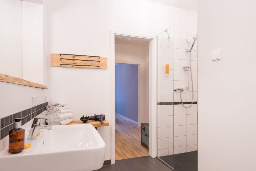 Miete 1 Zimmer Wohnung Potsdam | Ganze Wohnung | Potsdam | Geräumiges Apartment mit Balkon am Schlosspark | Hominext