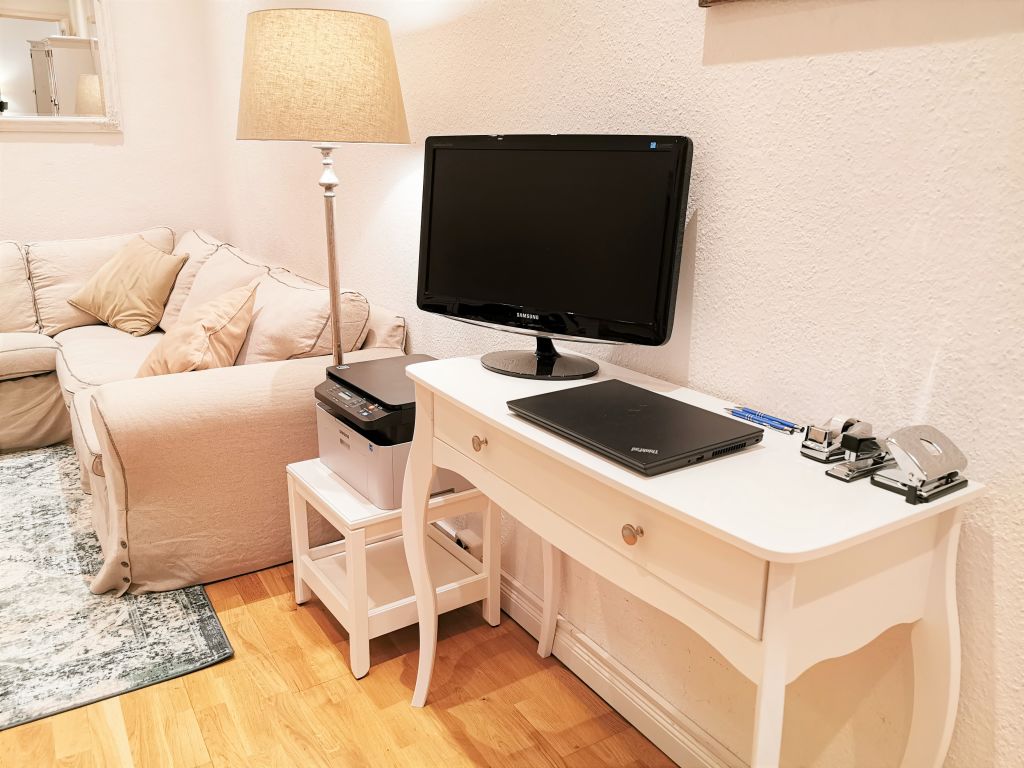 Miete 2 Zimmer Wohnung Berlin | Ganze Wohnung | Berlin | Apartment KHH Schloß Charlottenburg, Boxspringbetten, 2 Schlafzimmer, WLAN, WaMa, Trockner | Hominext