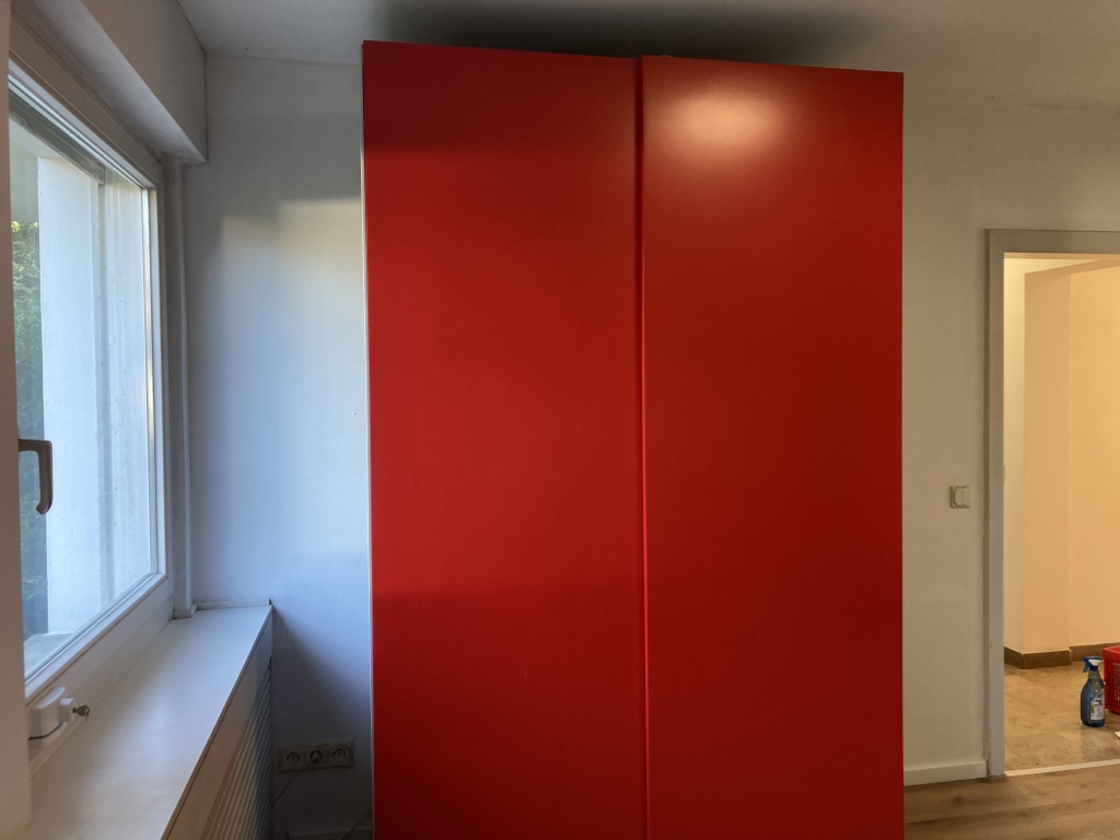 Rent 2 rooms apartment Köln | Entire place | Köln | Geräumige Haushälfte mit riesigem Garten im grünen Köln-Brück, Gute Anbindung an Flughafen, Messe und Innenstadt | Hominext