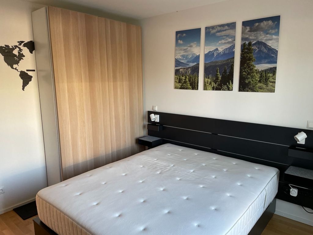 Rent 1 room apartment Unterschleißheim | Entire place | Unterschleißheim | Moderne 2-Zimmer Wohnung mit Terrasse in ruhiger Umgebung | Hominext