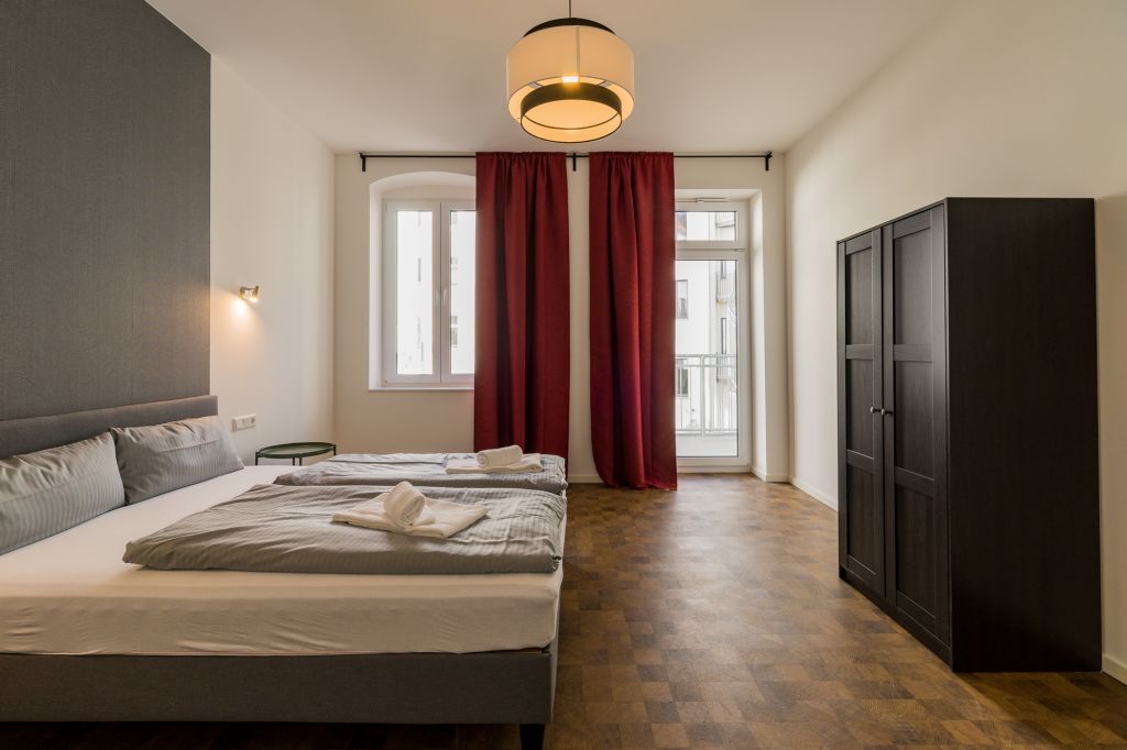 Miete 1 Zimmer Wohnung Berlin | Ganze Wohnung | Berlin | Große 2 Zimmer Wohnung mit Balkon direkt am Hermannplatz | Hominext