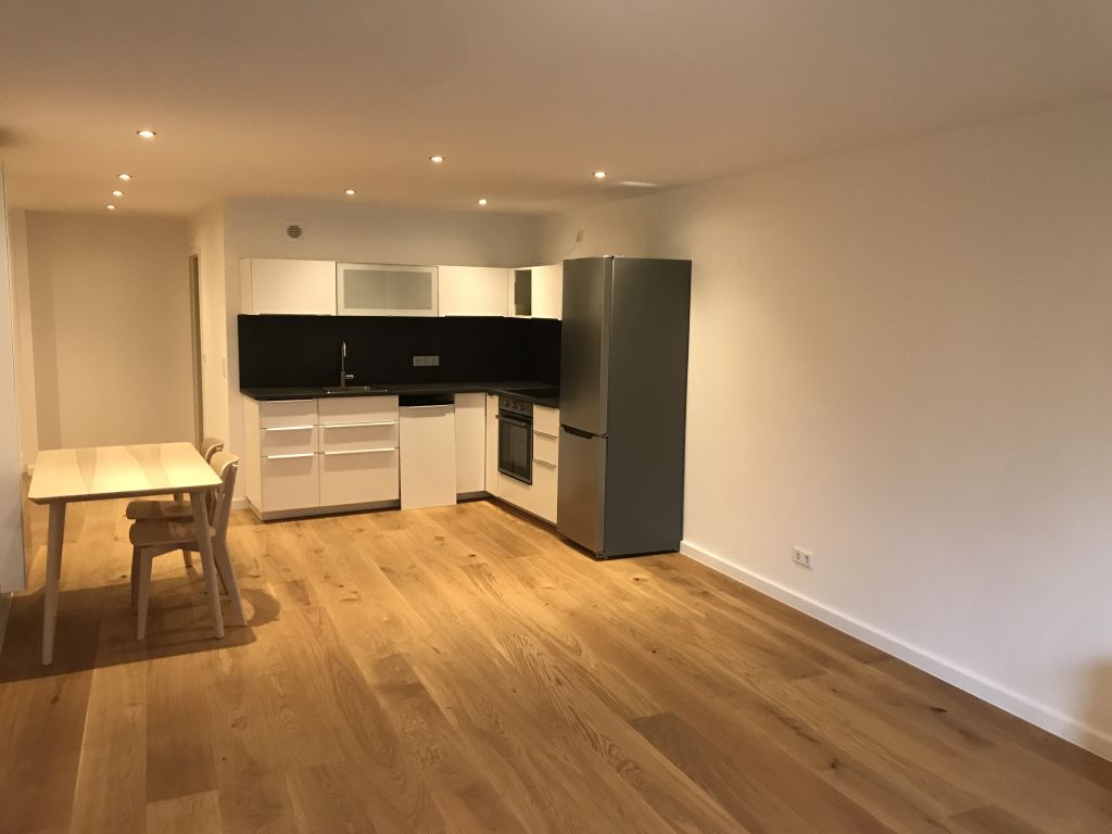 Rent 1 room apartment Berlin | Entire place | Berlin | Wohnen in einer neu renovierten und komplett möblierten Wohnung | Hominext