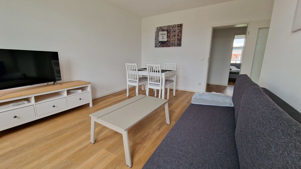 Rent 2 rooms apartment Leipzig | Entire place | Leipzig | 12 Minuten in die City, gesamte Wohnung | Hominext