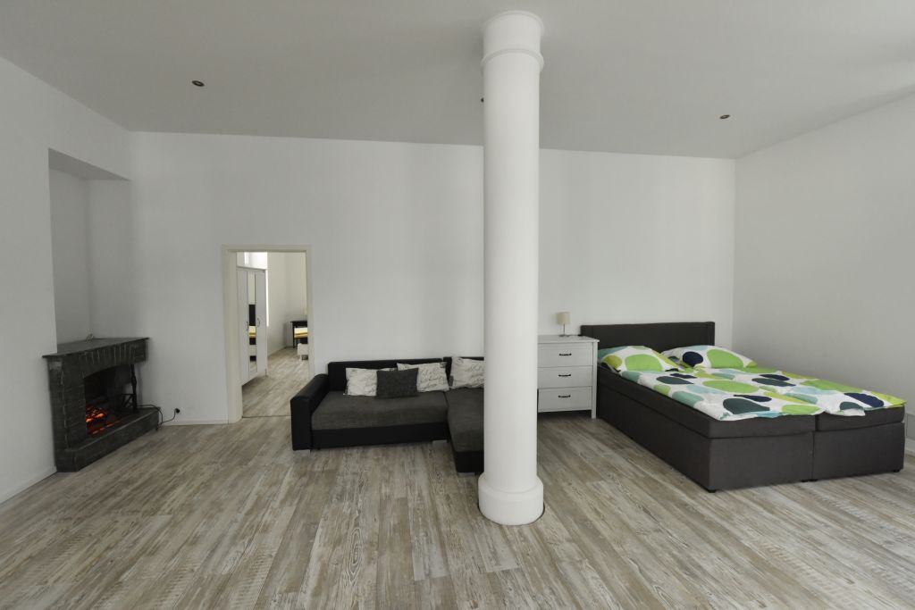 Rent 3 rooms apartment Wuppertal | Entire place | Wuppertal | Modernes, großes Apartment Wuppertal | Hominext