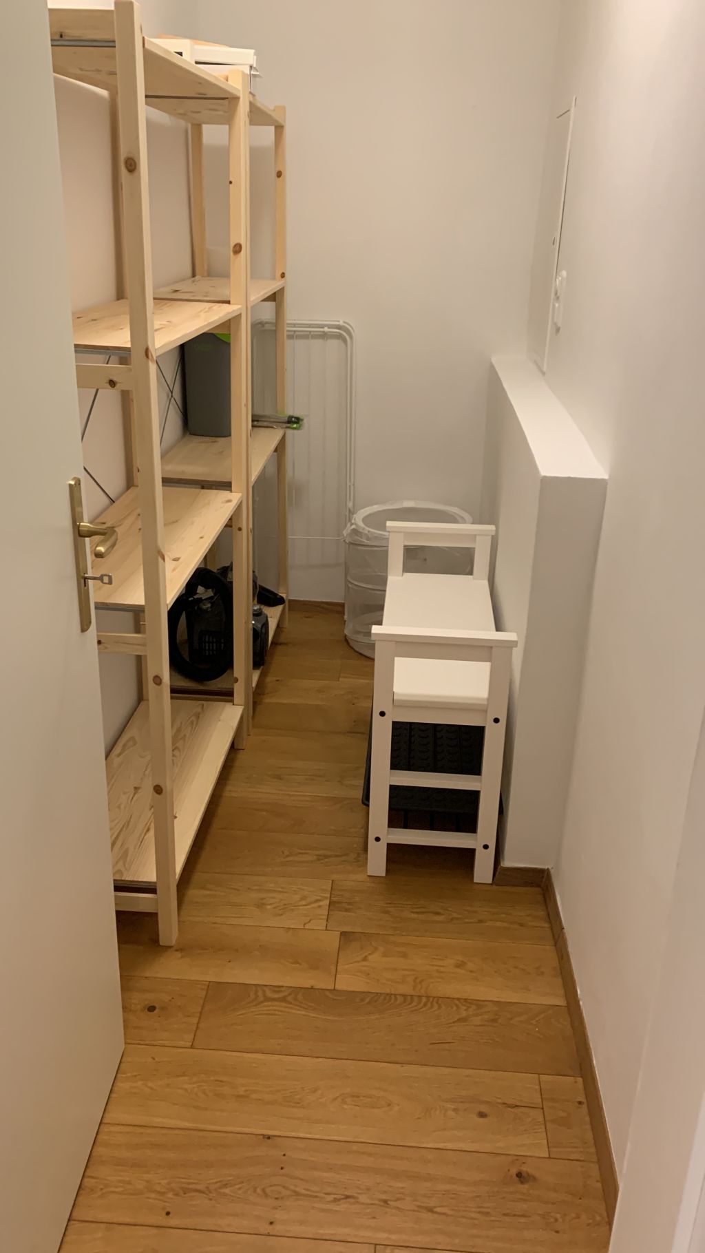 Miete 1 Zimmer Wohnung Stuttgart | Ganze Wohnung | Stuttgart | 2-Zimmer-Apartment mit wundervoller Aussicht und direkter Anbindung an die U5/U6/U7 | Hominext