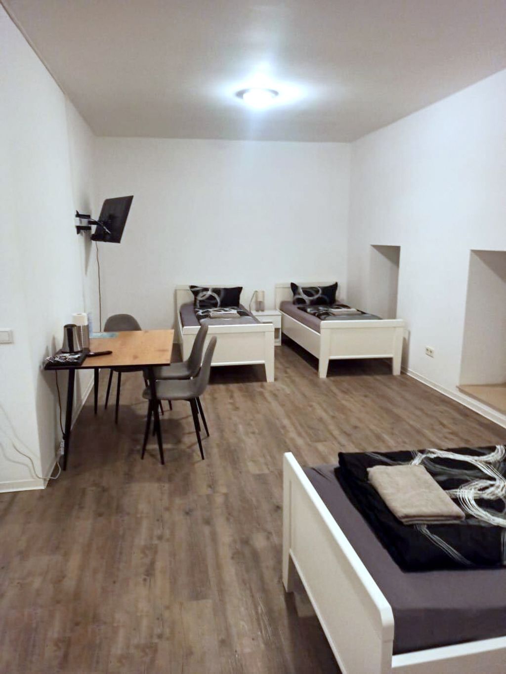 Miete 1 Zimmer Wohnung Marl | Ganze Wohnung | Marl | Schöne 4-Bett-Studios für Installateure | Hominext