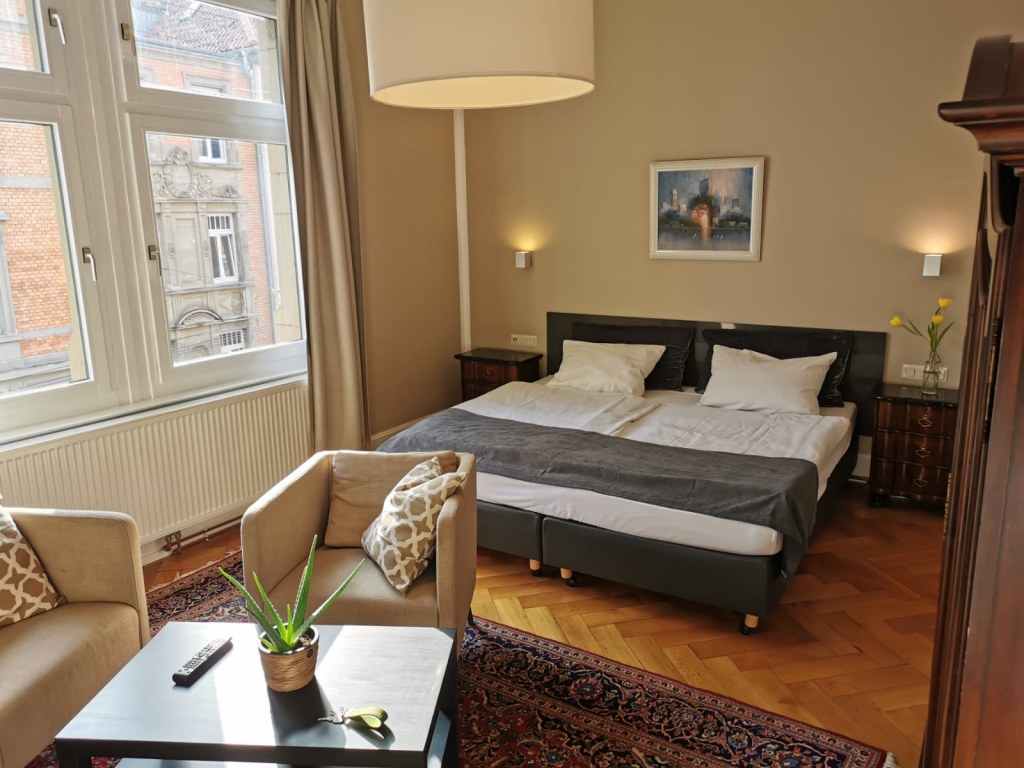 Rent 1 room apartment Stuttgart | Entire place | Stuttgart | Schönes Apartment in Zentrum Stuttgarts | Hominext