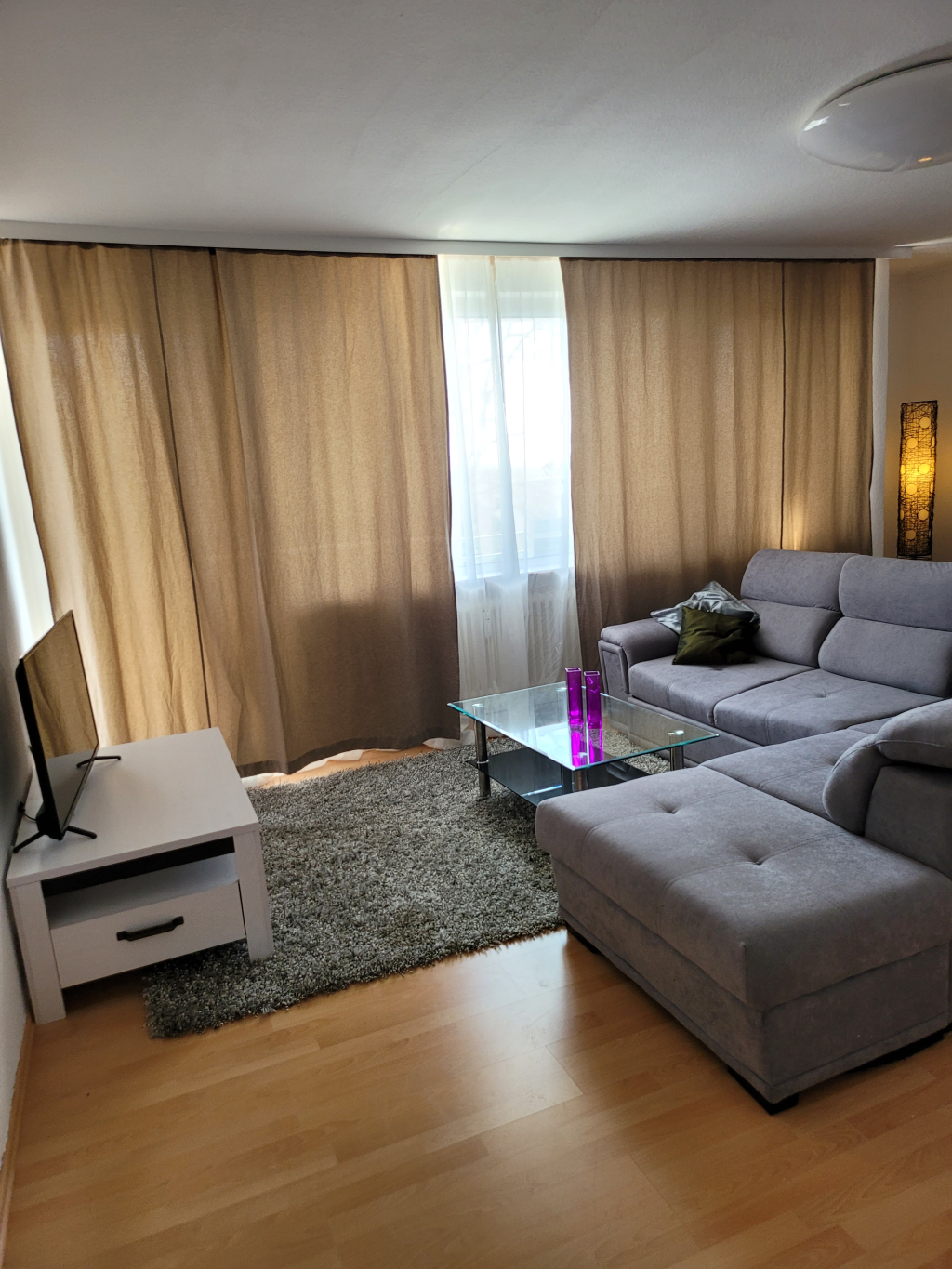 Rent 2 rooms apartment Remscheid | Entire place | Remscheid | Adlerperspektive | Hominext