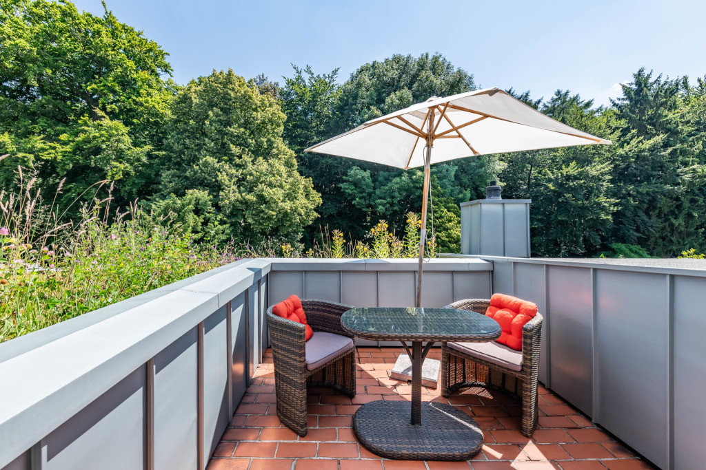 Miete 2 Zimmer Wohnung Essen | Ganze Wohnung | Essen | serviced, 85qm, excellent ausgestattet, ruhig und verkehrsgünstig, Dachterrasse | Hominext