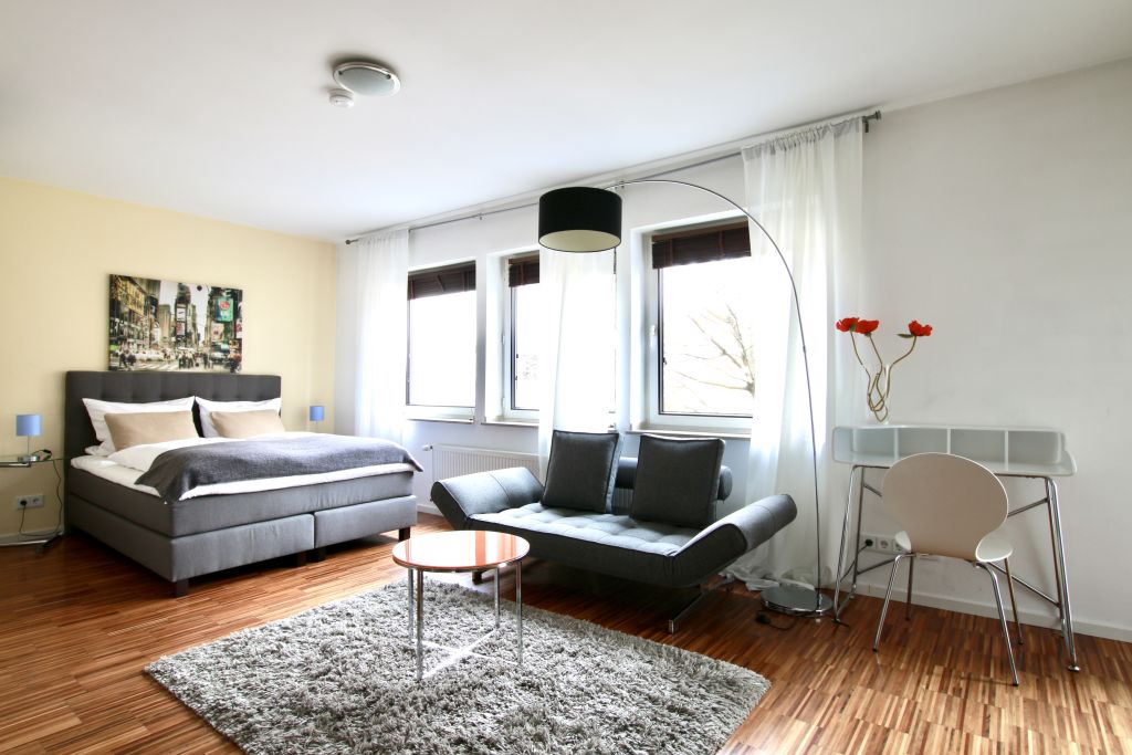 Miete 1 Zimmer Wohnung Köln | Ganze Wohnung | Köln | Gemütliches und zentrales 1-Zimmer Apartment mit Balkon | Hominext