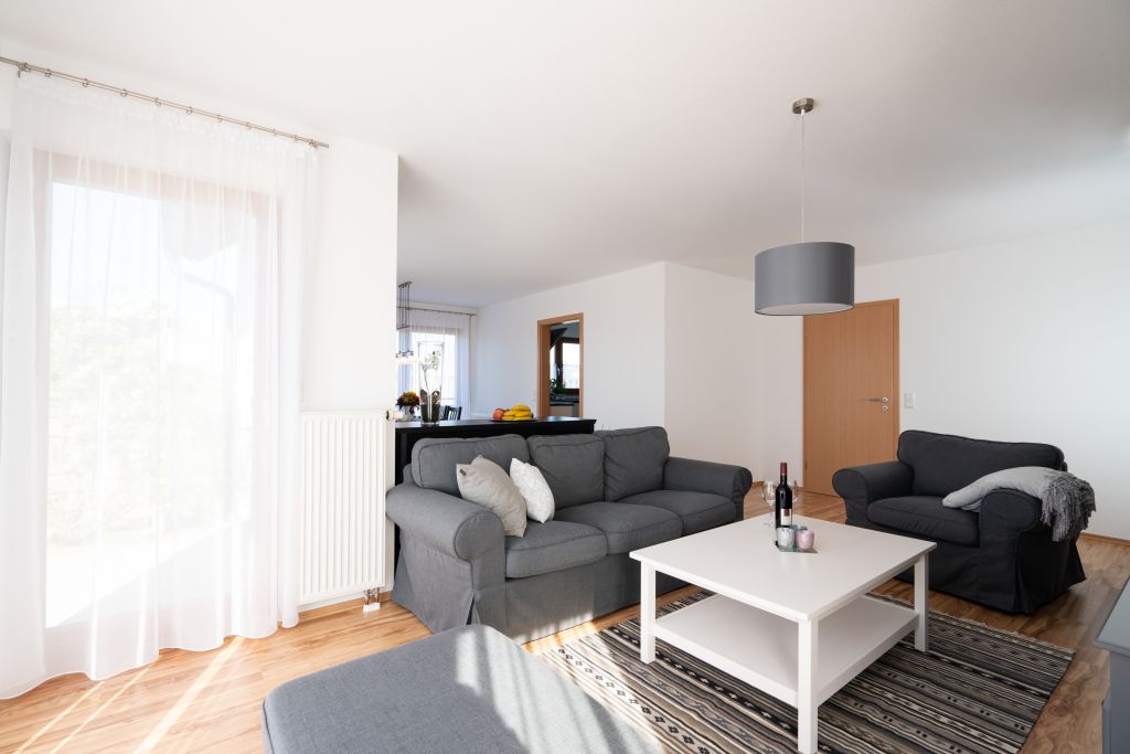 Rent 1 room apartment Schorndorf | Entire place | Schorndorf | Lichtdurchflutete Wohnung | Hominext